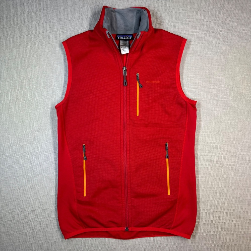 Patagonia Mens Polartec Hybrid Lightweight Fleece Vest Red Size XS